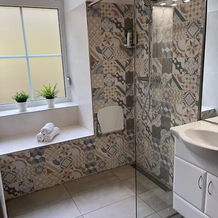 Apartamento Bródy Holiday-calm&comfort With Two Double Bed